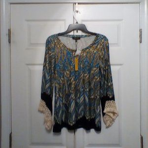 Melissa Paige blouse